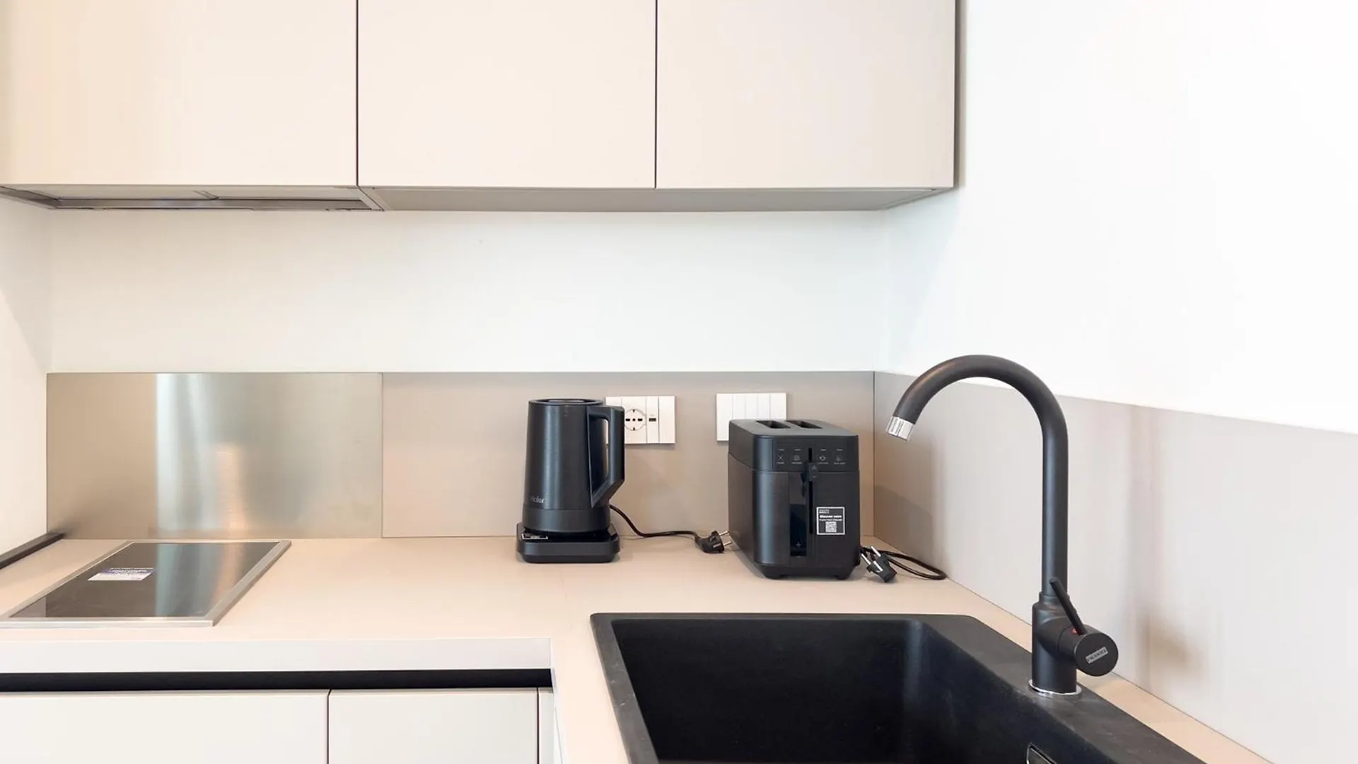 Apartment Waterfront Suite 2 Genoa