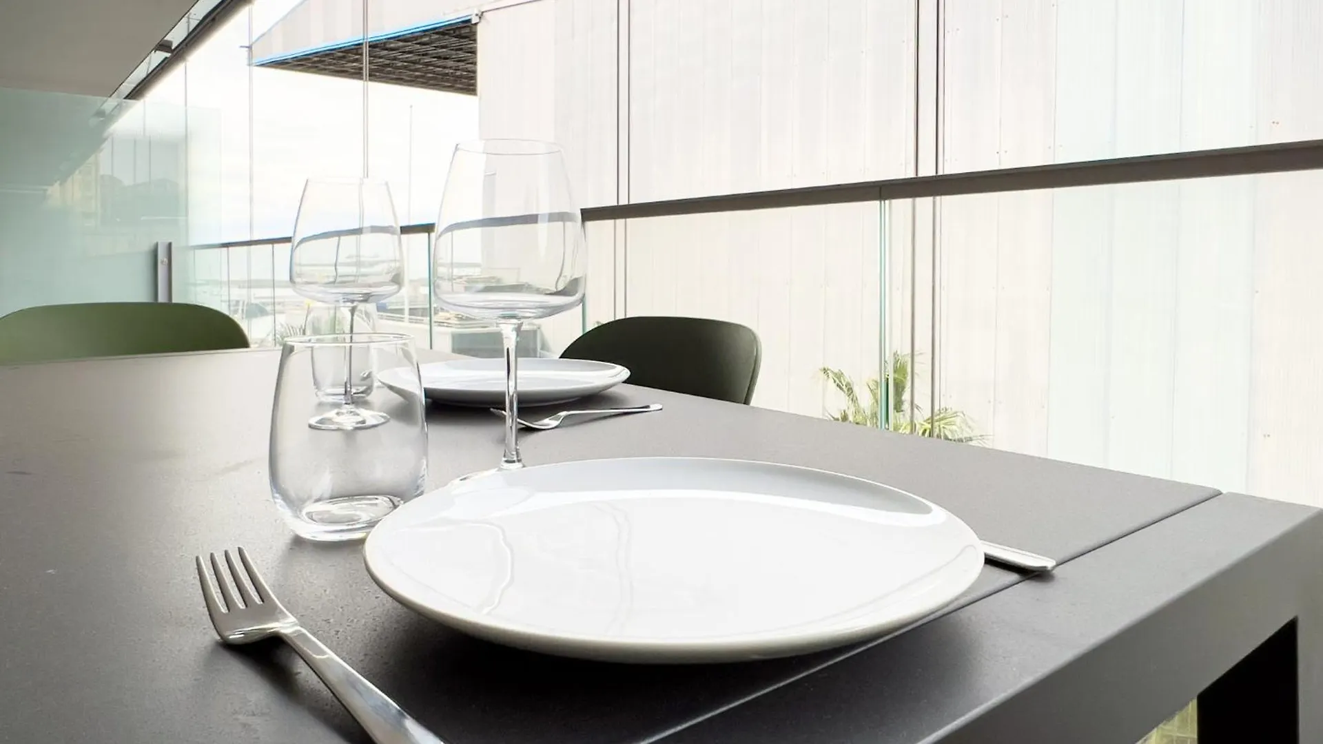 Waterfront Suite 2 Genoa