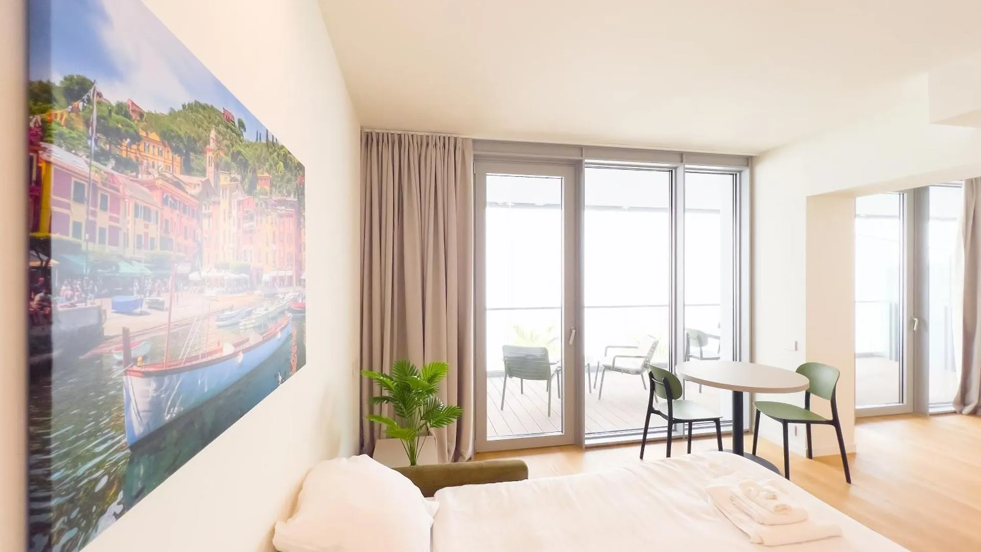 Waterfront Suite 2 Genoa 0*,