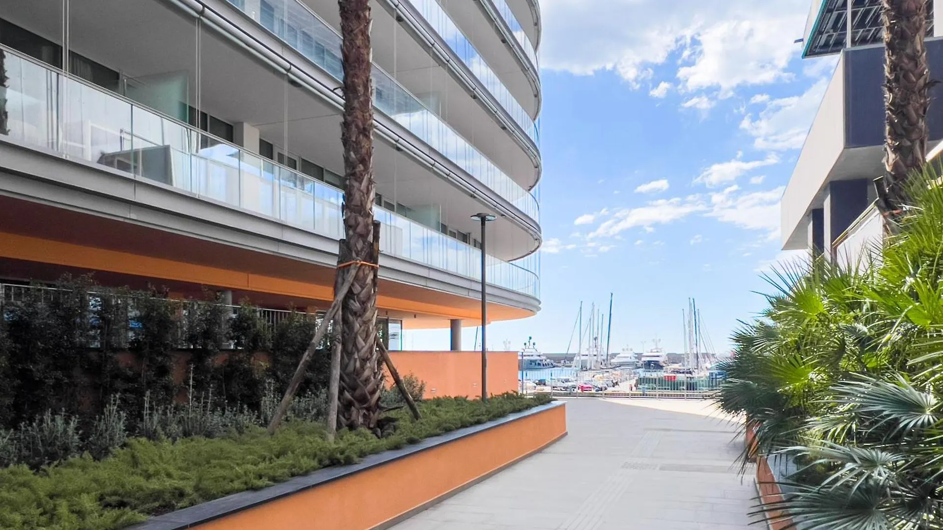 Waterfront Suite 2 Genoa 0*,