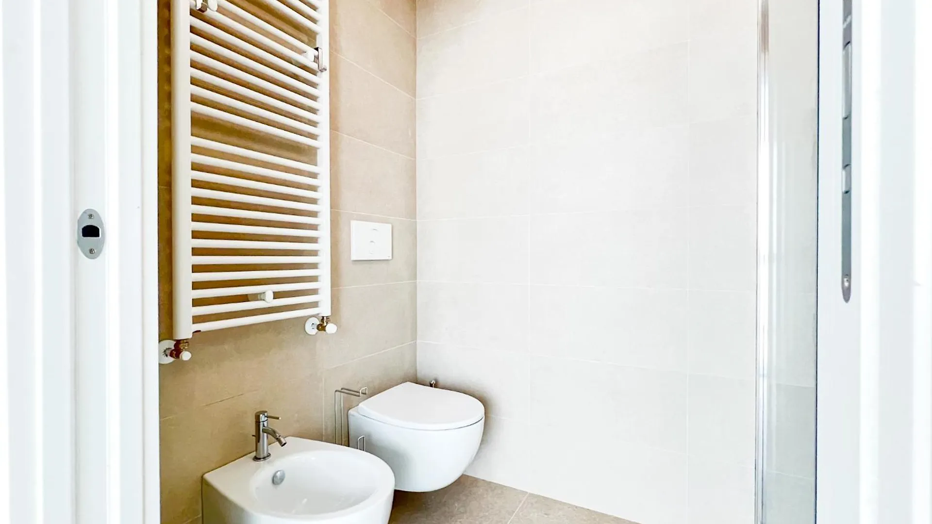 Waterfront Suite 2 Genua Italien